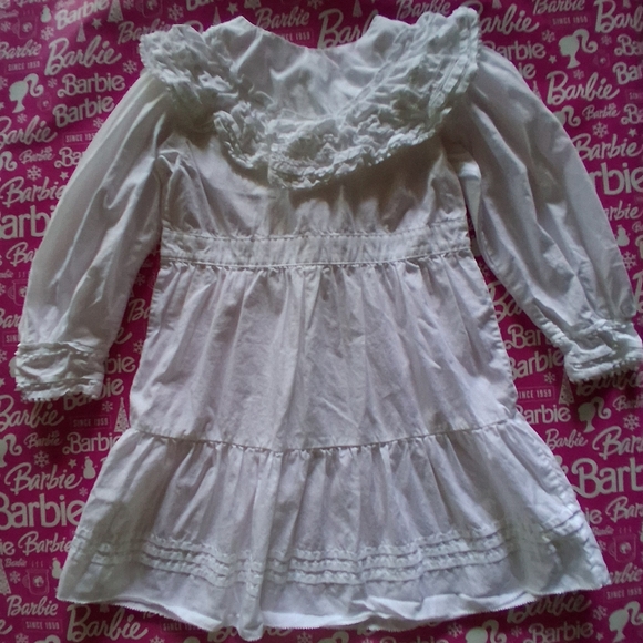 🎀Burberry Girls White Eyelet Ruffles Dress Size 6 Mint Condition & FREE GIFT - Picture 11 of 11
